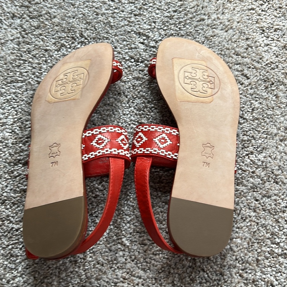Tory Burch Red and Cream Patterned Sandals size 7 worn once - Picture 5 of 5